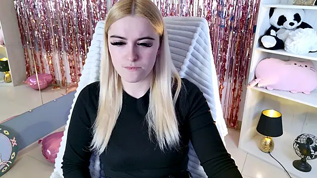 Stef Nicks online show from May 2026 05:04:01 AM