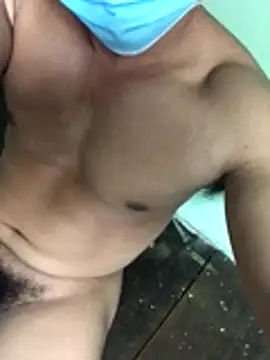 Snapshot of Huynh-duc-huy chatting on December 2025 03:50:02 PM Huynh-duc-huy online show from December 2025 03:50:02 PM