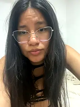 johanageminis online show from November 2025 02:17:02 AM