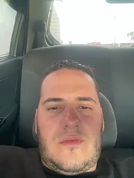 Pablo EscobarGomez online show from February 2026 03:00:01 PM