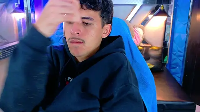 Snapshot of Alan_Del_Reyx chatting on September 2025 08:50:02 AM Alan Del Reyx online show from September 2025 08:50:02 AM