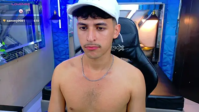 Snapshot of Alan_Del_Reyx chatting on September 2025 03:28:02 PM Alan Del Reyx online show from September 2025 03:28:02 PM