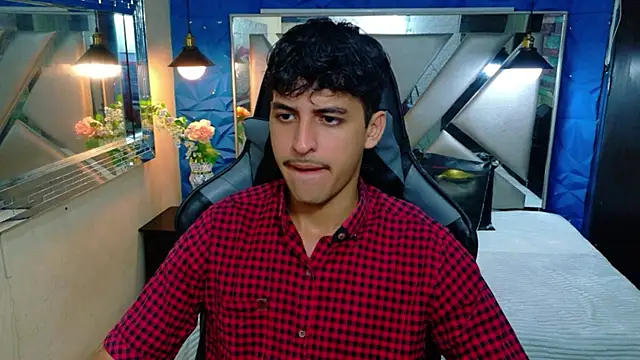 Snapshot of Alan_Del_Reyx chatting on February 2026 06:39:02 AM Alan Del Reyx online show from February 2026 06:39:02 AM