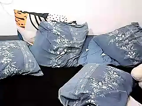 xxhottinybabe online show from July 2026 07:57:01 AM