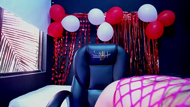 amanda noir online show from February 2026 07:31:02 PM