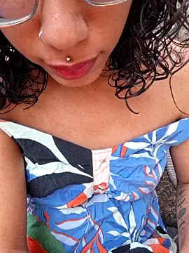 RavenShyfit online show from December 2025 08:59:01 PM