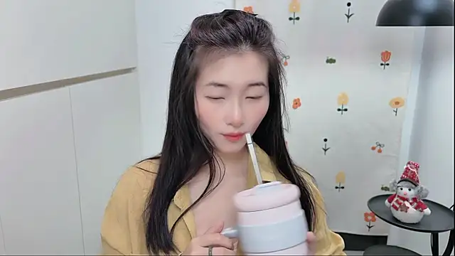 Rosalind xixi online show from May 2026 03:12:01 AM