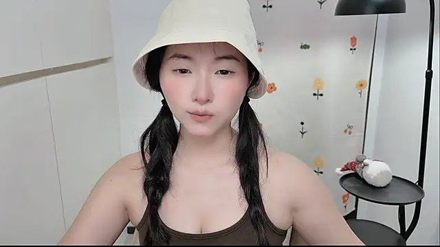 Rosalind xixi online show from May 2026 01:40:01 PM
