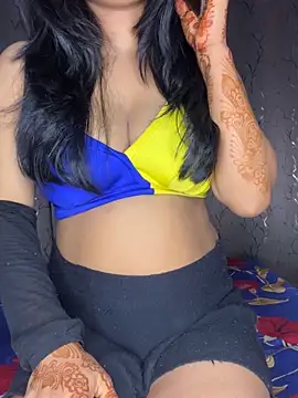 Cute-Samayra online show from May 2026 06:04:01 PM