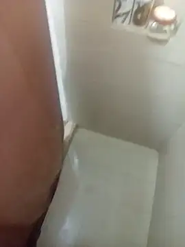 Snapshot of Tupapasiitooo chatting on April 2026 04:29:01 AM Tupapasiitooo online show from April 2026 04:29:01 AM