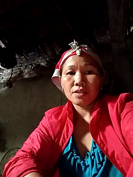 Snapshot of TinTin321 chatting on October 2025 12:33:01 AM TinTin321 online show from October 2025 12:33:01 AM