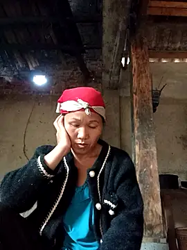 Snapshot of TinTin321 chatting on November 2025 02:20:01 AM TinTin321 online show from November 2025 02:20:01 AM