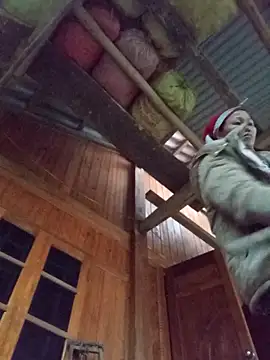 Snapshot of TinTin321 chatting on December 2025 11:25:02 PM TinTin321 online show from December 2025 11:25:02 PM