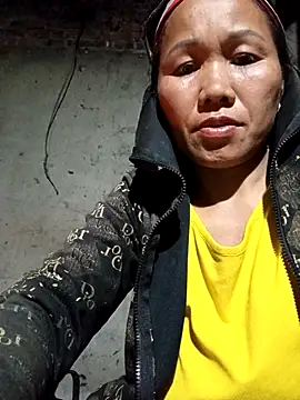 Snapshot of TinTin321 chatting on December 2025 11:15:02 AM TinTin321 online show from December 2025 11:15:02 AM