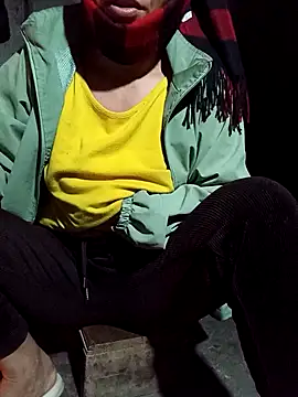 Snapshot of TinTin321 chatting on February 2026 11:43:02 PM TinTin321 online show from February 2026 11:43:02 PM