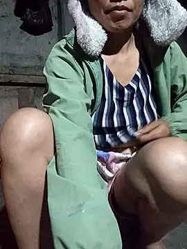 Snapshot of TinTin321 chatting on February 2026 11:20:02 PM TinTin321 online show from February 2026 11:20:02 PM