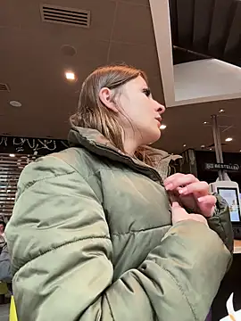 Snapshot of IsabellaEtha chatting on October 2025 11:32:02 AM IsabellaEtha online show from October 2025 11:32:02 AM