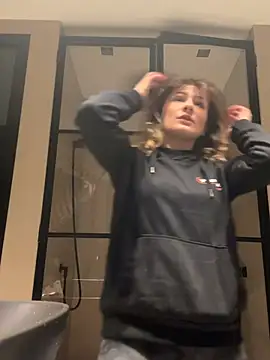 Snapshot of IsabellaEtha chatting on February 2026 12:46:02 PM IsabellaEtha online show from February 2026 12:46:02 PM