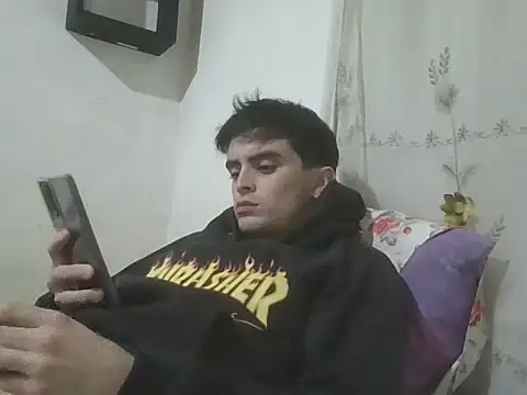 Snapshot of Rodrigo99_9 chatting on May 2026 01:01:02 AM Rodrigo99 9 online show from May 2026 01:01:02 AM