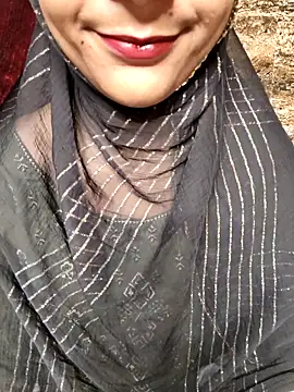 Indian-Aleena online show from September 2025 04:23:02 PM