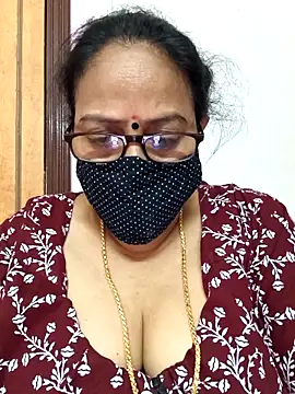 Snapshot of heera-rani chatting on September 2025 03:00:02 PM heera-rani online show from September 2025 03:00:02 PM