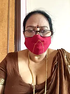 Snapshot of heera-rani chatting on September 2025 05:52:02 AM heera-rani online show from September 2025 05:52:02 AM