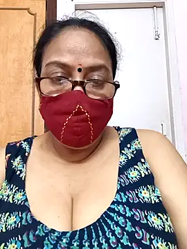 Snapshot of heera-rani chatting on September 2025 03:35:01 PM heera-rani online show from September 2025 03:35:01 PM