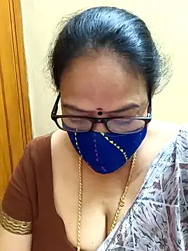 Snapshot of heera-rani chatting on November 2025 04:57:01 AM heera-rani online show from November 2025 04:57:01 AM