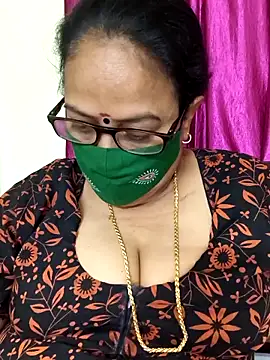 Snapshot of heera-rani chatting on November 2025 04:07:02 PM heera-rani online show from November 2025 04:07:02 PM