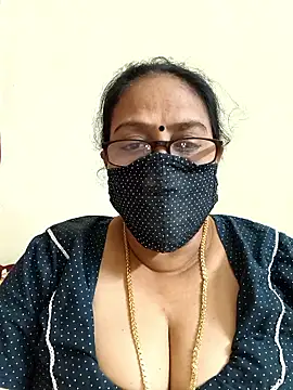 Snapshot of heera-rani chatting on January 2026 11:25:01 AM heera-rani online show from January 2026 11:25:01 AM