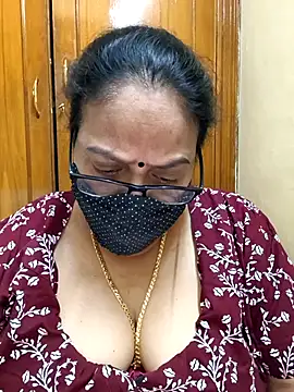 Snapshot of heera-rani chatting on February 2026 04:38:01 AM heera-rani online show from February 2026 04:38:01 AM