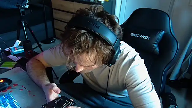 Rudi2007Eye online show from March 2026 04:24:01 PM