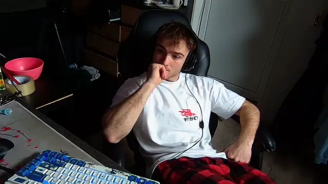 Rudi2007Eye online show from April 2026 09:10:02 AM