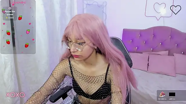 Snapshot of HANNI_TAY chatting on November 2025 11:58:01 AM HANNI TAY online show from November 2025 11:58:01 AM