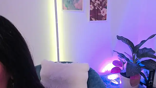 canelleGarces online show from December 2025 10:49:01 PM