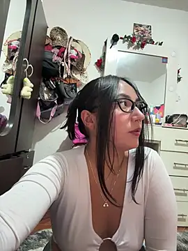 saranghae  online show from October 2025 12:41:01 AM