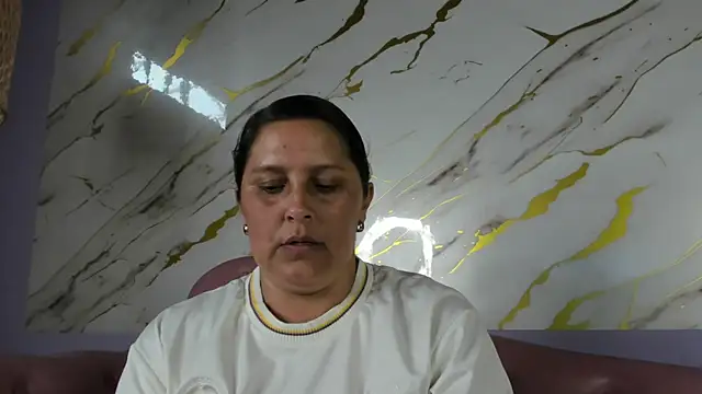 KikaDuque online show from July 2026 07:42:02 PM
