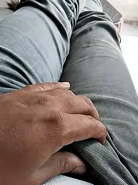 hunk28 6 online show from October 2025 06:05:01 AM