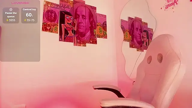 Rachell coollins online show from November 2025 09:35:02 PM