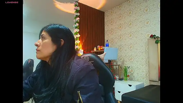 BLUE TAY1 online show from March 2026 12:19:01 PM