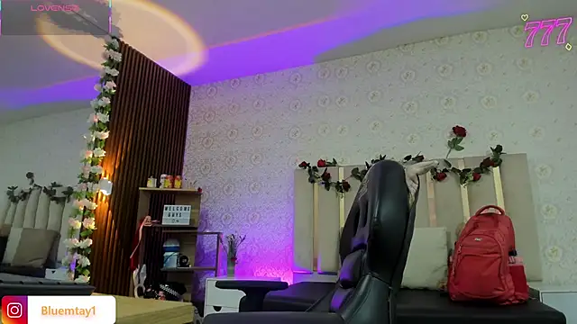 BLUE TAY1 online show from March 2026 11:43:02 AM