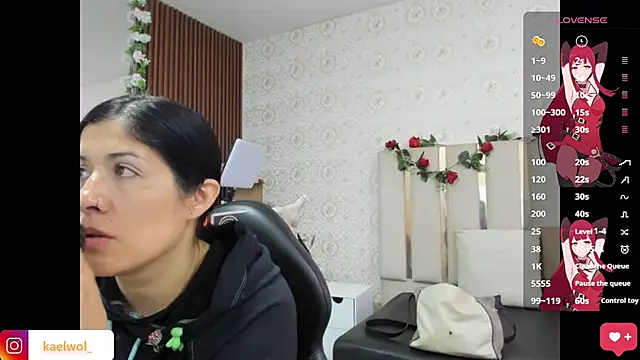 BLUE TAY1 online show from April 2026 11:37:01 AM