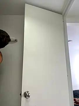 aronn tay online show from October 2025 04:42:02 PM