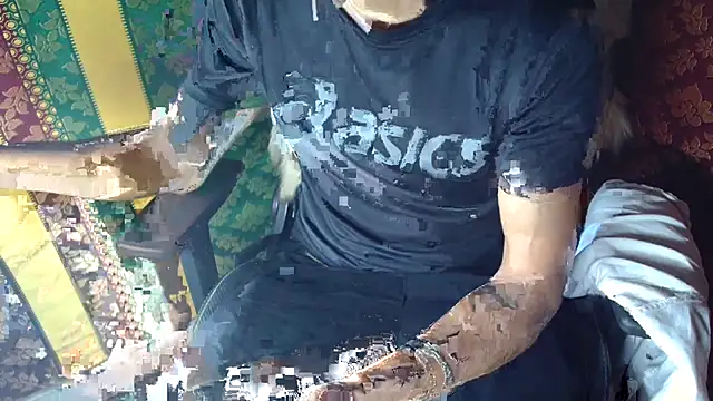 JUSTFORRICH online show from April 2026 09:50:02 PM