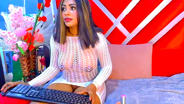 PerlaZultana online show from May 2026 09:11:02 PM