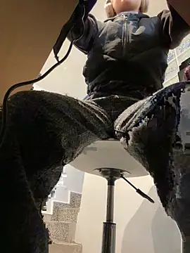 Snapshot of sisylucky chatting on March 2026 03:59:01 PM sisylucky online show from March 2026 03:59:01 PM