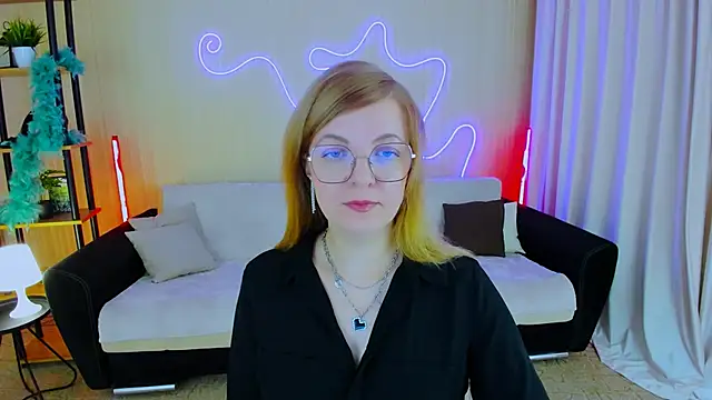 YourUniverser online show from November 2025 10:26:02 AM