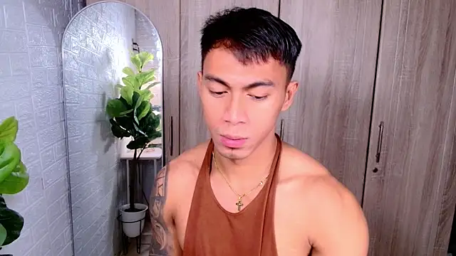 PinooyMilker online show from October 2025 02:48:01 AM