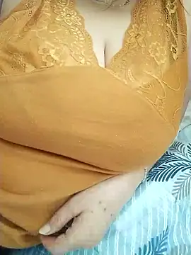 Snapshot of zerdaliii chatting on October 2025 02:27:01 PM zerdaliii online show from October 2025 02:27:01 PM