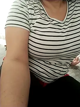 Snapshot of zerdaliii chatting on February 2026 08:46:01 AM zerdaliii online show from February 2026 08:46:01 AM